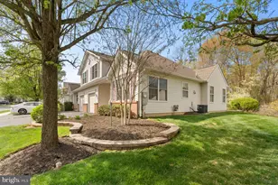 20 Black Eyed Susan Rd, Langhorne, PA 19047 - Photo 2