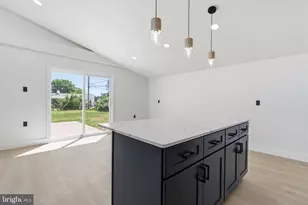 54 Freedom Ln, Levittown, PA 19055 - Photo 4