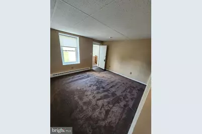 31 W Park Avenue #4, Sellersville, PA 18960 - Photo 2