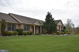1084 Old School Rd, Quakertown, PA 18951 - Photo 12