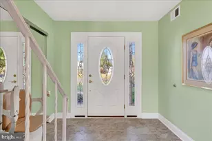 70 Redwood Dr, Richboro, PA 18954 - Photo 2
