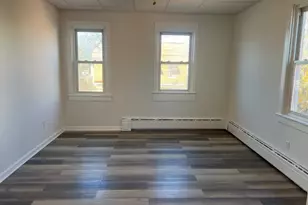 366 Main St, Tullytown, PA 19007 - Photo 10