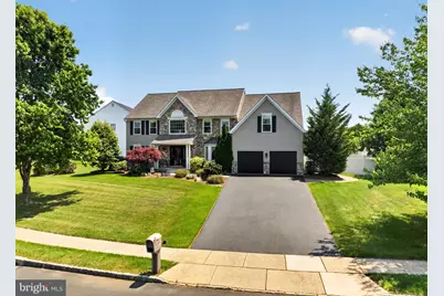 332 Evening Walk Lane, Warrington, PA 18976 - Photo 2