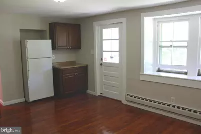 147 S Main #1 Street, Yardley, PA 19067 - Photo 6