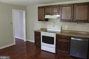147 S Main St, Yardley, PA 19067 - Photo 4
