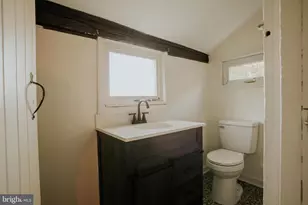 966 Paige Ct, Feasterville-Trevose, PA 19053 - Photo 100