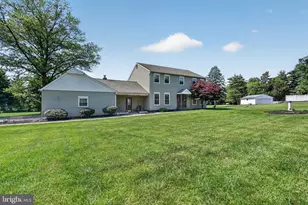 113 Glenwood Dr, Washington Crossing, PA 18977 - Photo 34