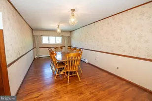 404 Placemont Rd, Fairless Hills, PA 19030 - Photo 12