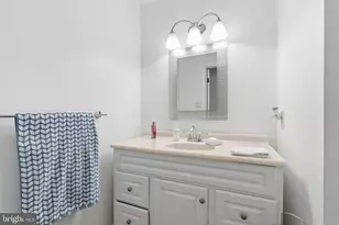 2732 Woodsview Dr, Bensalem, PA 19020 - Photo 22