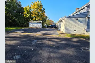 97 W Trenton Avenue, Morrisville, PA 19067 - Photo 10