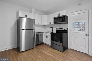 34 E Hendrickson Ave, Morrisville, PA 19067 - Photo 10