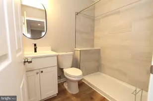 1807 Parkview Ave, Bristol, PA 19007 - Photo 14