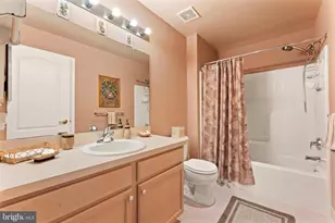 342 N Founders Ct, Warrington, PA 18976 - Photo 40