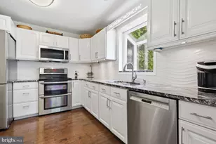 118 N Ascot Ct, Newtown, PA 18940 - Photo 10