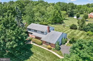 324 Wrights Rd, Newtown, PA 18940 - Photo 4