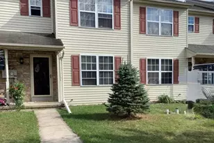 131 Sunnyside Ln, Perkasie, PA 18944 - Photo 1