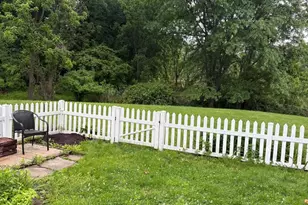 285 Woods Edge Pl, Langhorne, PA 19047 - Photo 8