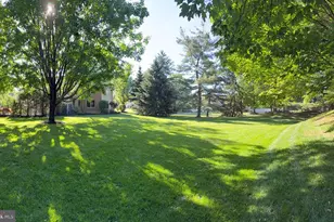 305 Cottonwood Dr, Langhorne, PA 19047 - Photo 64