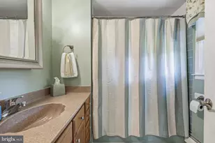 293 Norfolk Rd, Warminster, PA 18974 - Photo 18