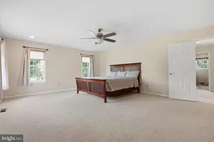 101 Sequoia Dr, Newtown, PA 18940 - Photo 16