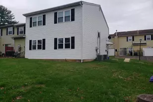 13 Reliance Ct, Hilltown, PA 18969 - Photo 2
