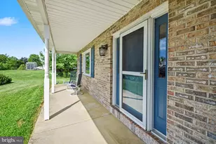 963 Dick Ave, Warminster, PA 18974 - Photo 6