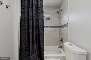 193 Kenwood Dr S, Levittown, PA 19055 - Photo 18