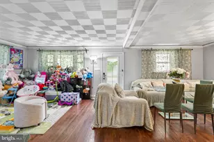 4713 Tremont Ave, Feasterville-Trevose, PA 19053 - Photo 10
