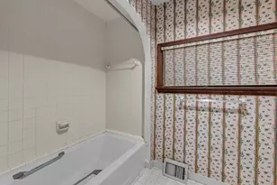 2 3 Ponds Ln, Newtown, PA 18940 - Photo 30