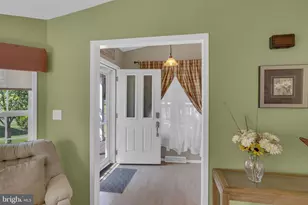 222 Thrush Cir, New Hope, PA 18938 - Photo 2
