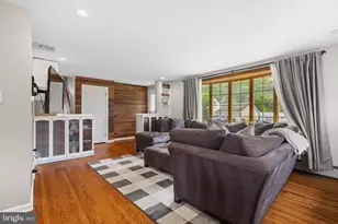 300 S 9th St, Quakertown, PA 18951 - Photo 16