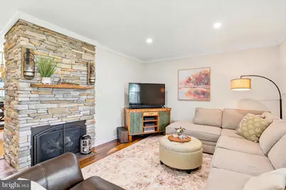 53 Birch Drive, Levittown, PA 19054 - Photo 2