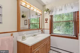 1424 S Oak Rd, Feasterville-Trevose, PA 19053 - Photo 52