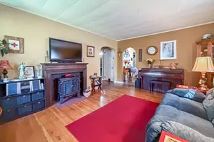 3521 Carnarvon Ave, Bristol, PA 19007 - Photo 2