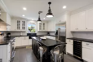 10 Fairfield Ln, Doylestown, PA 18901 - Photo 20