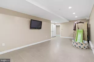 24 Brewster Dr, Warminster, PA 18974 - Photo 42