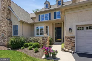 6 Morgan Hill Dr, Doylestown, PA 18901 - Photo 2