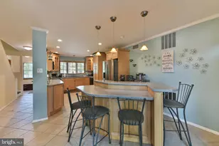 65 Hawk Rd, Levittown, PA 19056 - Photo 14