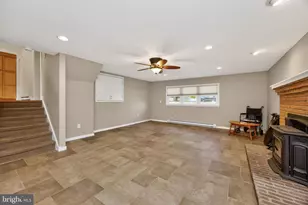 726 Claire Rd, Warminster, PA 18974 - Photo 10