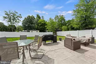 923 Otto Ln, Warminster, PA 18974 - Photo 40