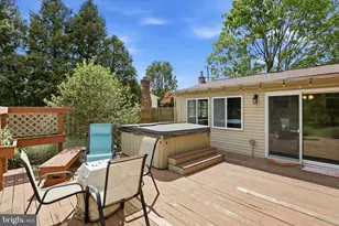 801 Valley Rd, Warminster, PA 18974 - Photo 22