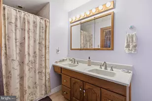 2813 Country Ln, Langhorne, PA 19047 - Photo 20