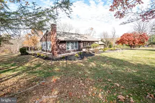 423 Brownsburg Rd, Newtown, PA 18940 - Photo 2