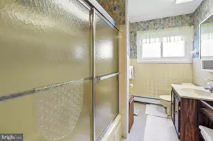 78 Red Berry Rd, Levittown, PA 19056 - Photo 20