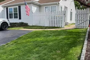 290 Woods Edge Pl, Langhorne, PA 19047 - Photo 1
