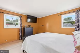 587 Arbor Rd, Morrisville, PA 19067 - Photo 28