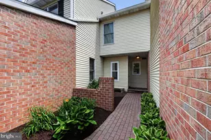 35 Sutphin Pines, Yardley, PA 19067 - Photo 2