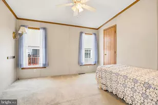 271 Dogwood Dr, Quakertown, PA 18951 - Photo 8