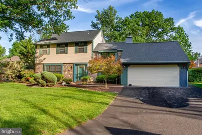 19 Seton Hill Court, Southampton, PA 18966 - Photo 2