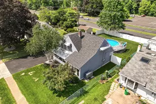 360 Holly Dr, Levittown, PA 19055 - Photo 38